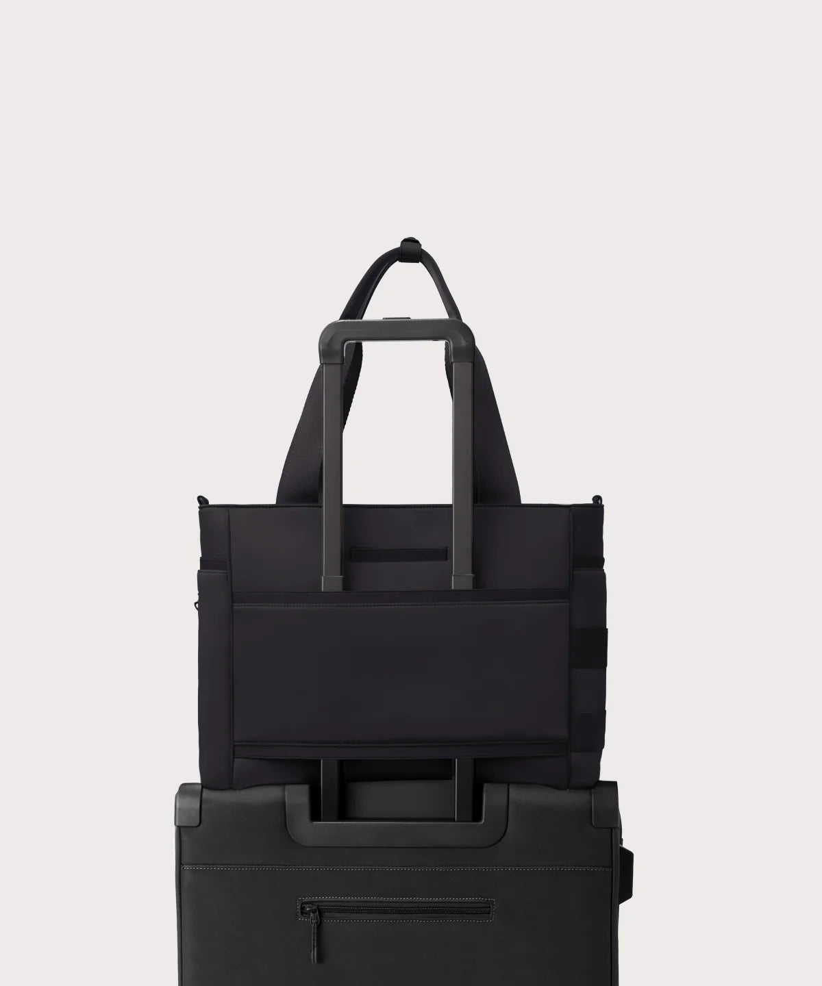 Wade Diaper Tote in Onyx