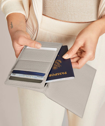 Accordion Travel Wallet in Graphite