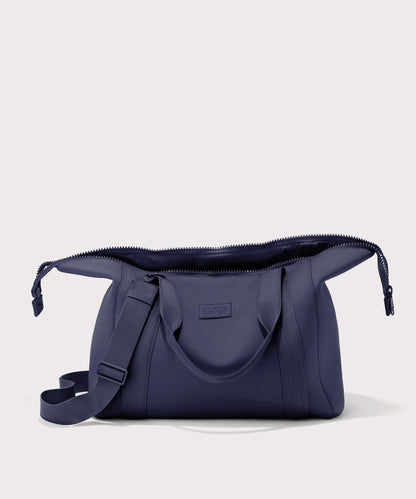 Landon Carryall in Storm, Large