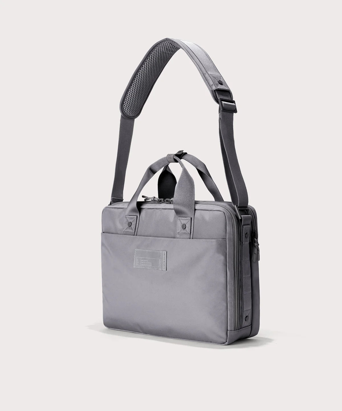 Berlin Travel Brief in Ash